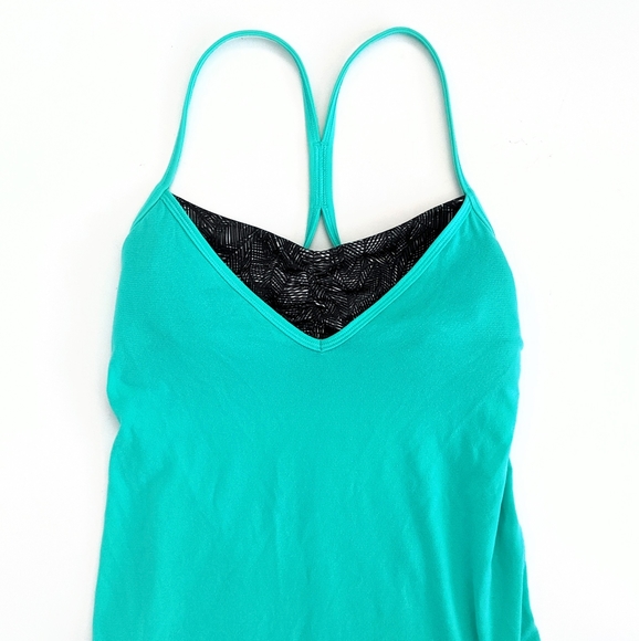 Lululemon Roll Out Tank Size 4 - Picture 4 of 7